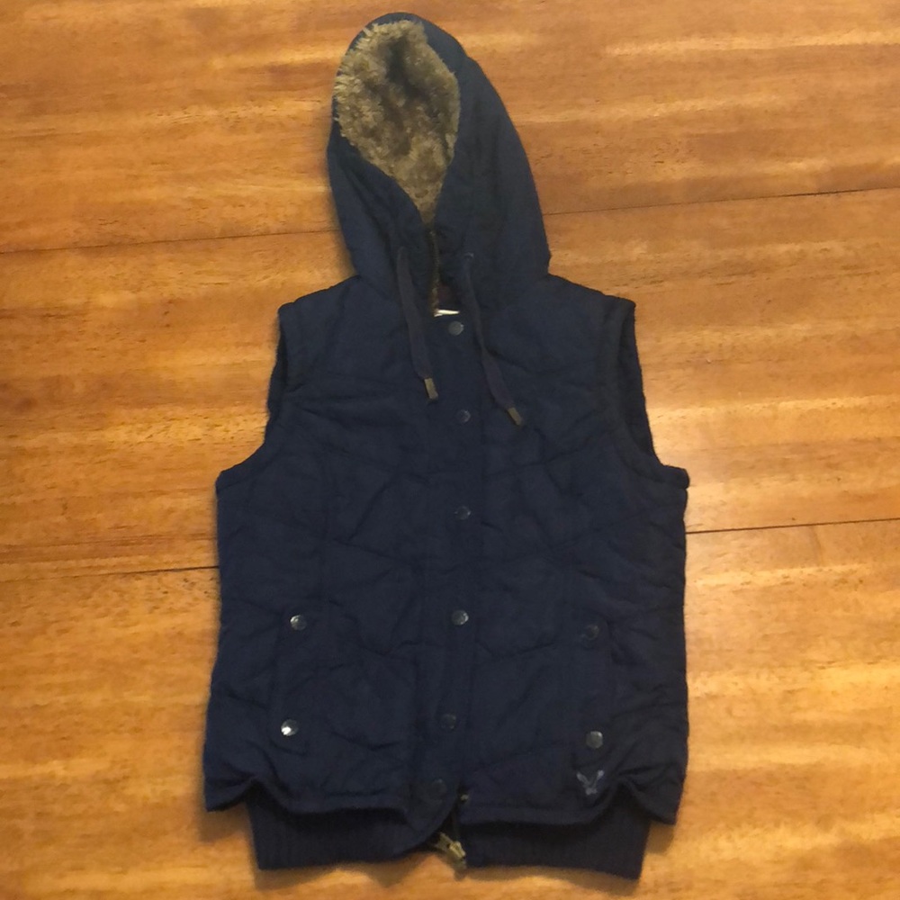 Women’s American Eagle Outfitters vest